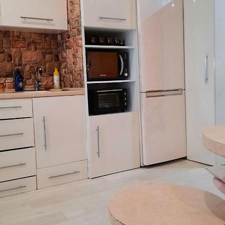 Апартаменты В Центре, По Типу Хостел Kropyvnytskyi Luaran gambar